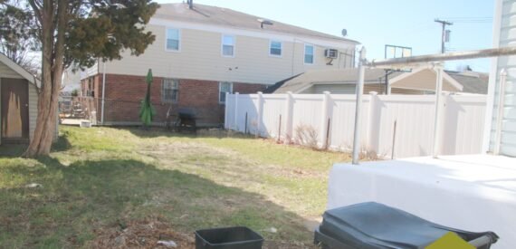 Brooklyn Canarsie Cheapest 2 family DETACHED Full Vacant! Asking $ 629,000.00