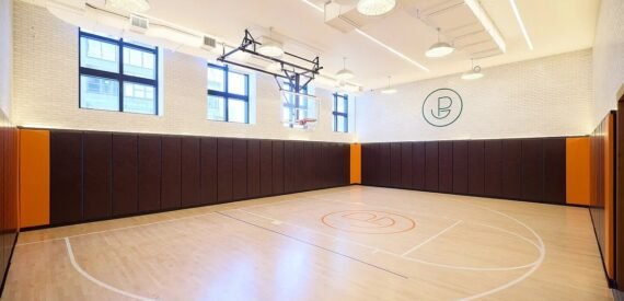 BRAND NEW STUDIO IN LUXURY BUILDING! NO FEE!!!