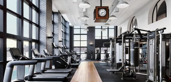 BRAND NEW STUDIO IN LUXURY BUILDING! NO FEE!!!