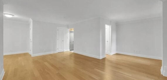 Amazing open layout on East 33rd Street in Kips Bay