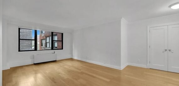 Amazing open layout on East 33rd Street in Kips Bay