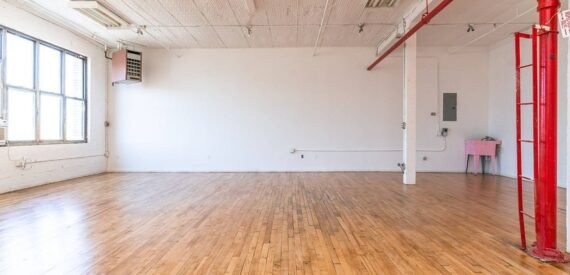 Spacious Industrial Loft Office in Bushwick – Customizable, Prime Location, 1,100 Sq Ft