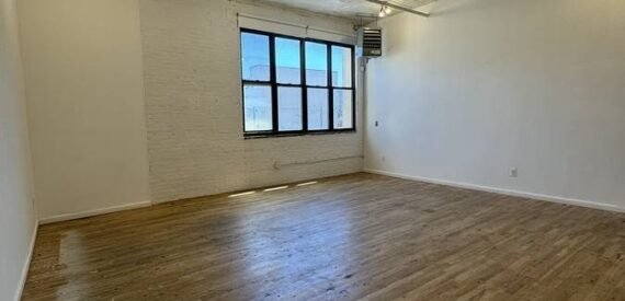 LARGE COMMERCIAL LOFT IN BUSHWICK