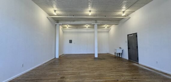 LARGE COMMERCIAL LOFT IN BUSHWICK