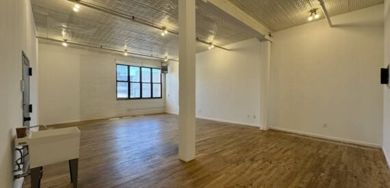 LARGE COMMERCIAL LOFT IN BUSHWICK