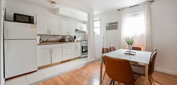 Furnished 3BR Summer Rental in Hell’s Kitchen – Spacious, Modern, Prime Location!