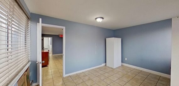 OFFICE SPACE ( TWO ) FOR RENT – GOOD VALUE – BUSHWICK