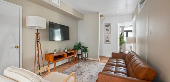 Furnished 3BR Summer Rental in Hell’s Kitchen – Spacious, Modern, Prime Location!