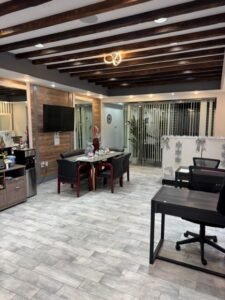 111-11 Jamaica Ave, Richmond Hill