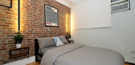 Fully Furnished 3BR Summer Rental w/ Rooftop &amp; Washer/Dryer in Hell’s Kitchen