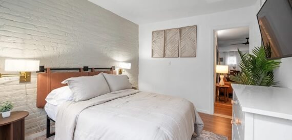 Furnished 3BR Summer Rental in Hell’s Kitchen – Spacious, Modern, Prime Location!