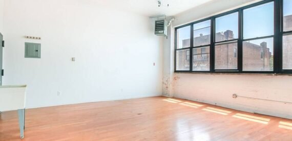 Modern 600 Sq Ft Office Space for Lease in Trendy East Williamsburg, Brooklyn