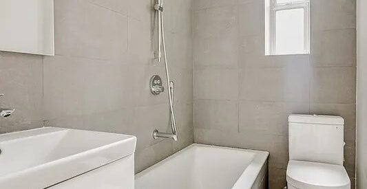 Renovated 1BR in Crown Heights – Elevator, Dishwasher, Pet Friendly, No Broker Fee