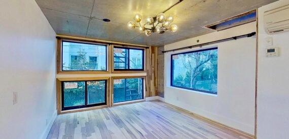 Industrial Style LOFT-WILLIAMSBURG