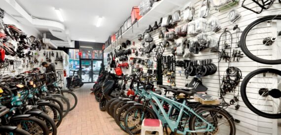 659 10 Ave, Manhattan Retail