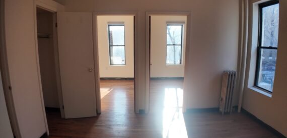 NO FEE! SUNNY 2BR in the EV!