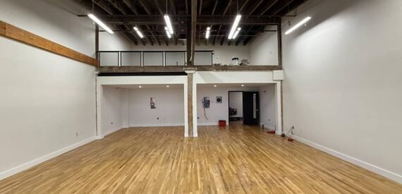 Spacious Industrial Loft for Lease in Trendy East Williamsburg – 1,400 Sq Ft