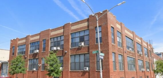 Spacious Industrial Loft for Lease in Trendy East Williamsburg – 1,400 Sq Ft