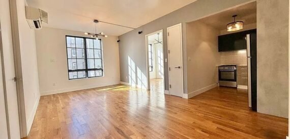 X-Large 2BR in Prime Crown Heights – Modern, Sunlit, Pet-Friendly, No Fee!