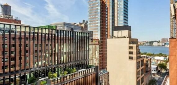Luxury Highline One Bedroom Available