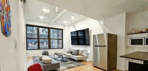Amazing One Bedroom Loft in Midtown South Doorman~Laundry ~ Elevator ~New Conversion