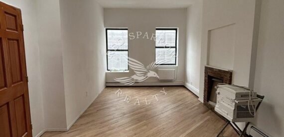 Amazing 3 bed on Ninth Avenue in Midtown West