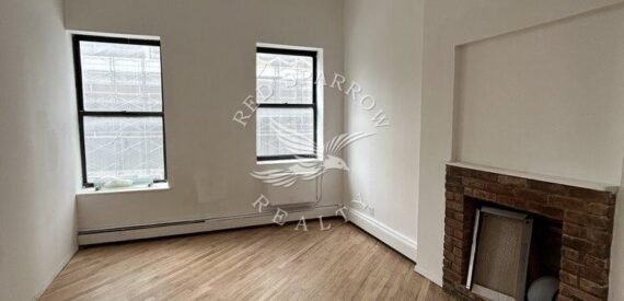 Amazing 3 bed on Ninth Avenue in Midtown West