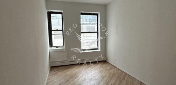 Amazing 3 bed on Ninth Avenue in Midtown West