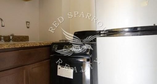 Amazing 1 bed on West 43rd Street in Central Harlem