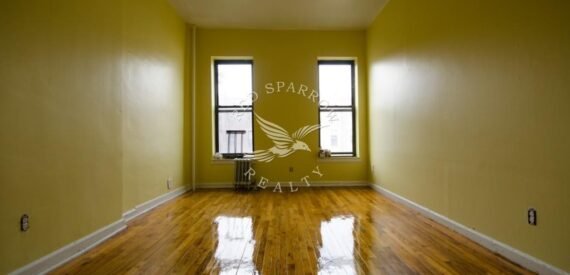 Amazing 1 bed on West 43rd Street in Central Harlem