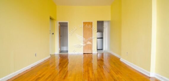 Amazing 1 bed on West 43rd Street in Central Harlem