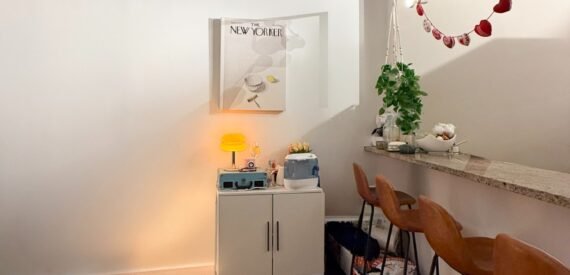 Chic 1BR Loft-Style Condo in FiDi – Furnished/Unfurnished, Doorman, No Fee!