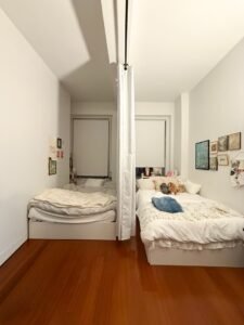 Chic 1BR Loft-Style Condo in FiDi – Furnished/Unfurnished, Doorman, No Fee!