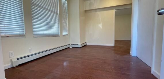 NO FEE, Prime Corner Duplex Office Space for Lease