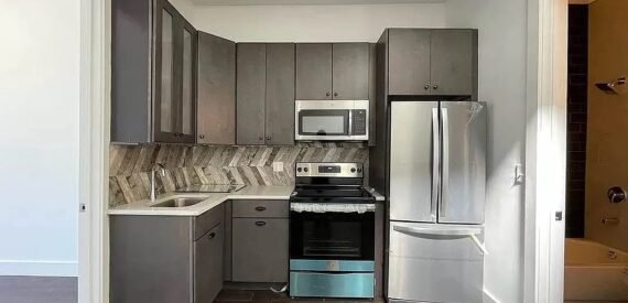 Sun-Filled Bushwick Loft with Rooftop, Skyline Views &amp; Modern Finishes – No Fee!