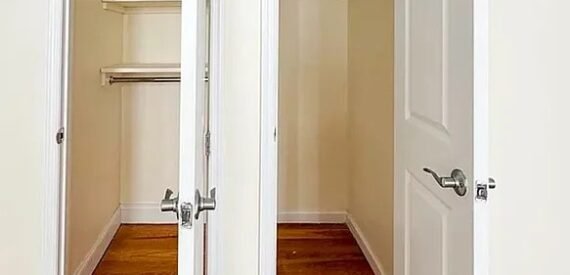 Spacious 3BR/2BA Gem in Marine Park—Massive Layout, Prime Value, Pet Friendly!