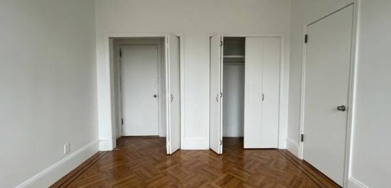 Apartment for rent NO FEE