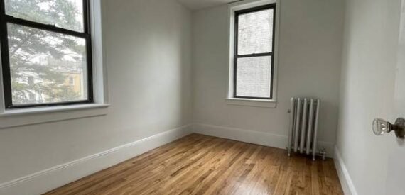 Apartment for rent NO FEE