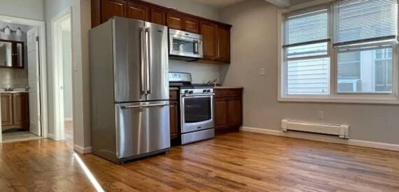 2Br 1Bath No Fee