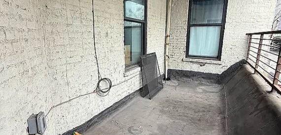 Spacious 3BR/3BA w/ Private Terrace &amp; Rooftop in Greenwood Heights, Brooklyn