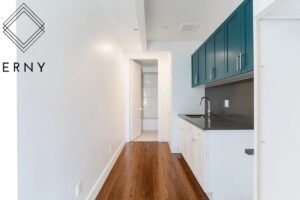 Modern 2BR Apartment with Rooftop &amp; Elevator Steps from Prospect Park – No Fee!