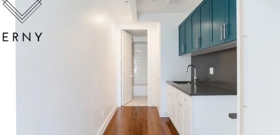 Modern 2BR Apartment with Rooftop &amp; Elevator Steps from Prospect Park – No Fee!