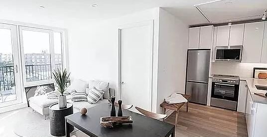 Modern 2BR + Private Balcony &amp; Full Amenities in Flatbush, No Fee, Pets OK!