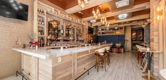 Manhattan Restaurant for Sale