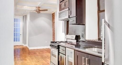 Beautiful and Spacious 1 Bedroom/In unit W/D