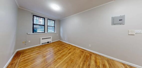 Spacious Studio by Tompkins Square Park – East Village Gem!