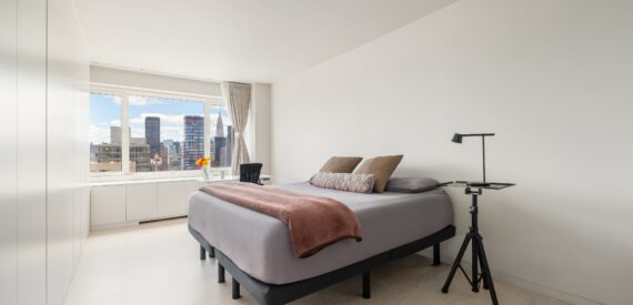 Bold and Bright 2 Bedroom Corner Residence at The Excelsior