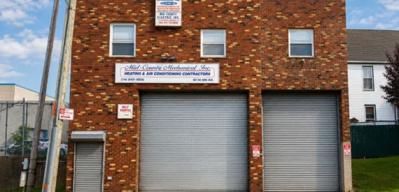 Exclusive 5,910 SF Two-Story Warehouse/Office in Richmond Hill, Queens