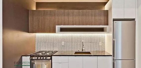 Modern 2BR Apartment w/ Skyline Rooftop, Steps to A/C Express – No Broker Fee!