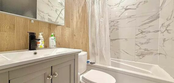 No Fee Renovated 2BR w/ Rooftop, Laundry &amp; Prime Bed-Stuy Location!